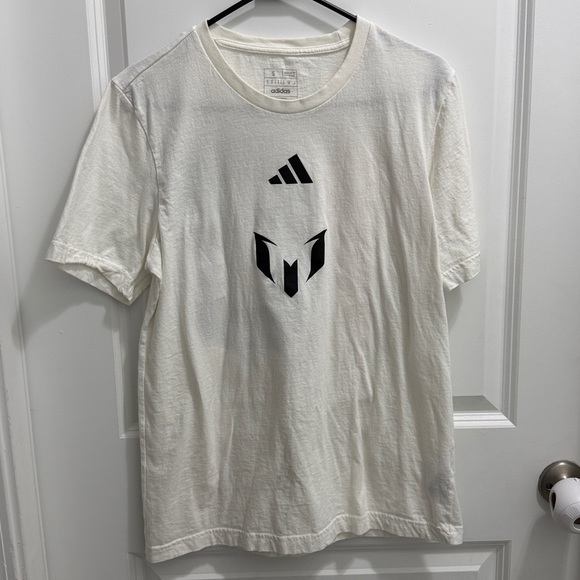 adidas Lionel Messi Inter Miami CF #10 Unveil Logo Player T-Shirt Size S - Picture 2 of 4